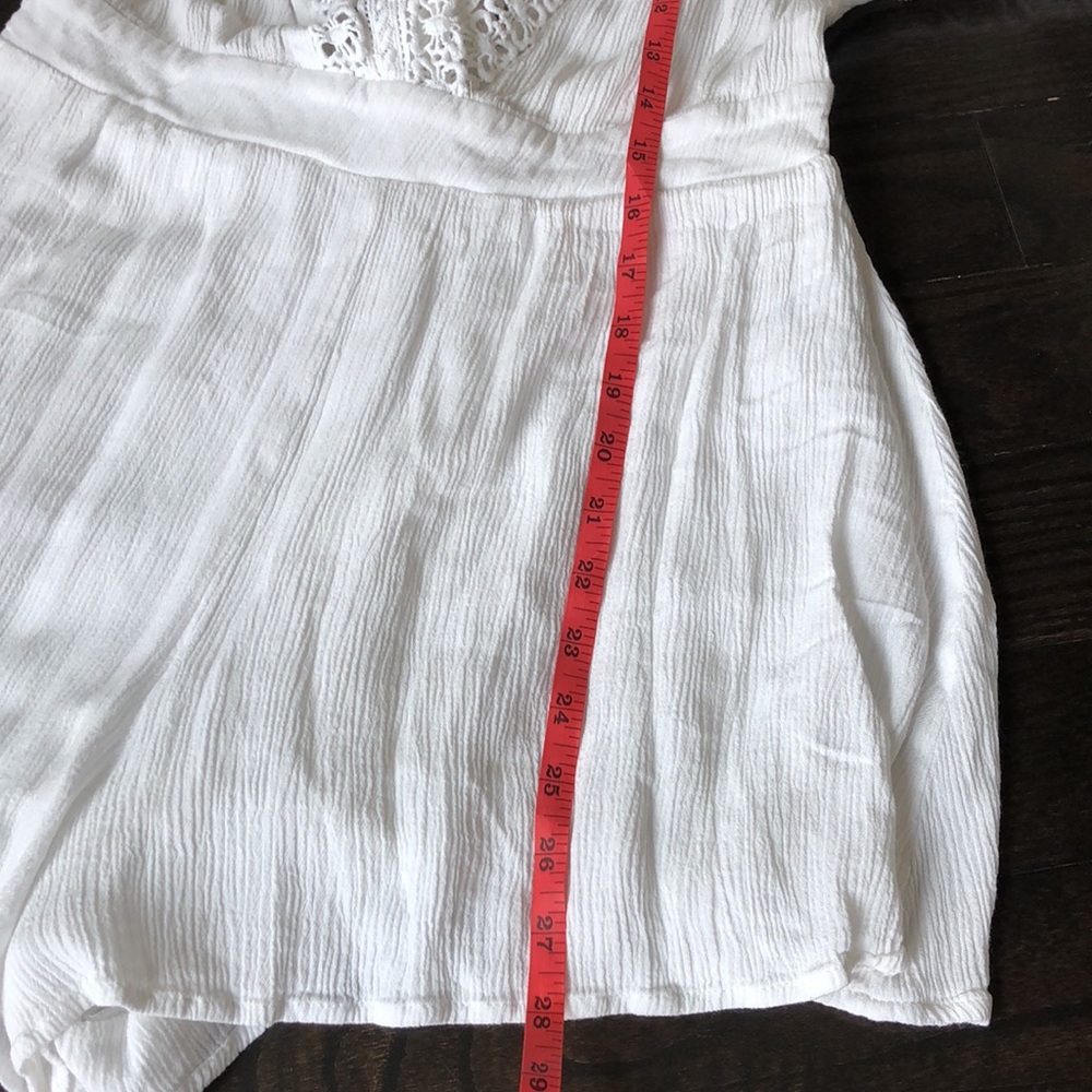 V-Neck romper by Forever 21, size M - Picture 9 of 9